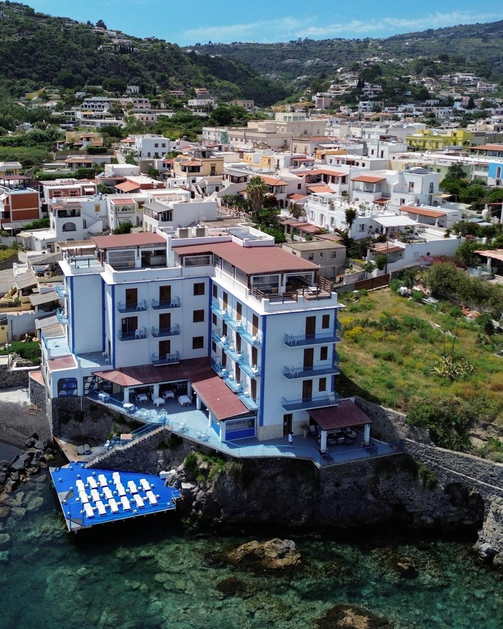 Hotel Rocce Azzurre Lipari  Exterior foto