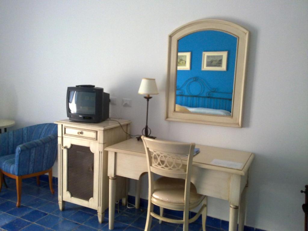 Hotel Rocce Azzurre Lipari  Habitación foto